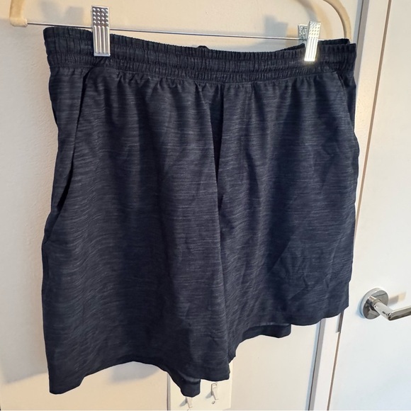 LULULEMON heathered navy blue running shorts - Picture 2 of 3